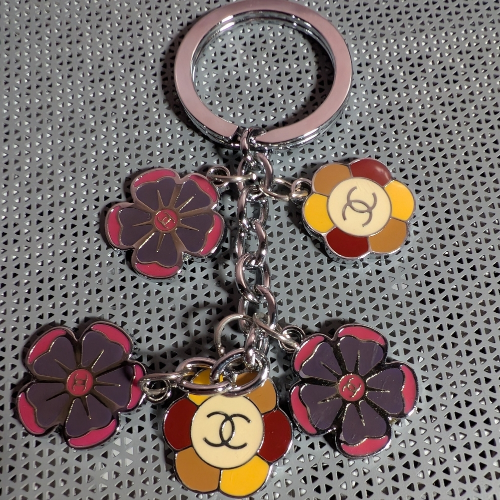 Chanel Camellia Keychain 5 Charms Poppy Flower Red x Purple  Ladies Fashion...